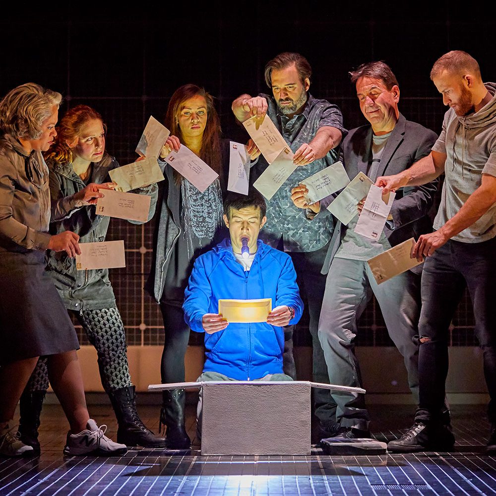 The Curious Incident of the Dog in the Night-Time – Birmingham Hippodrome