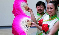 Chinese-Folk-Fan-Dance_detail_300-x-200